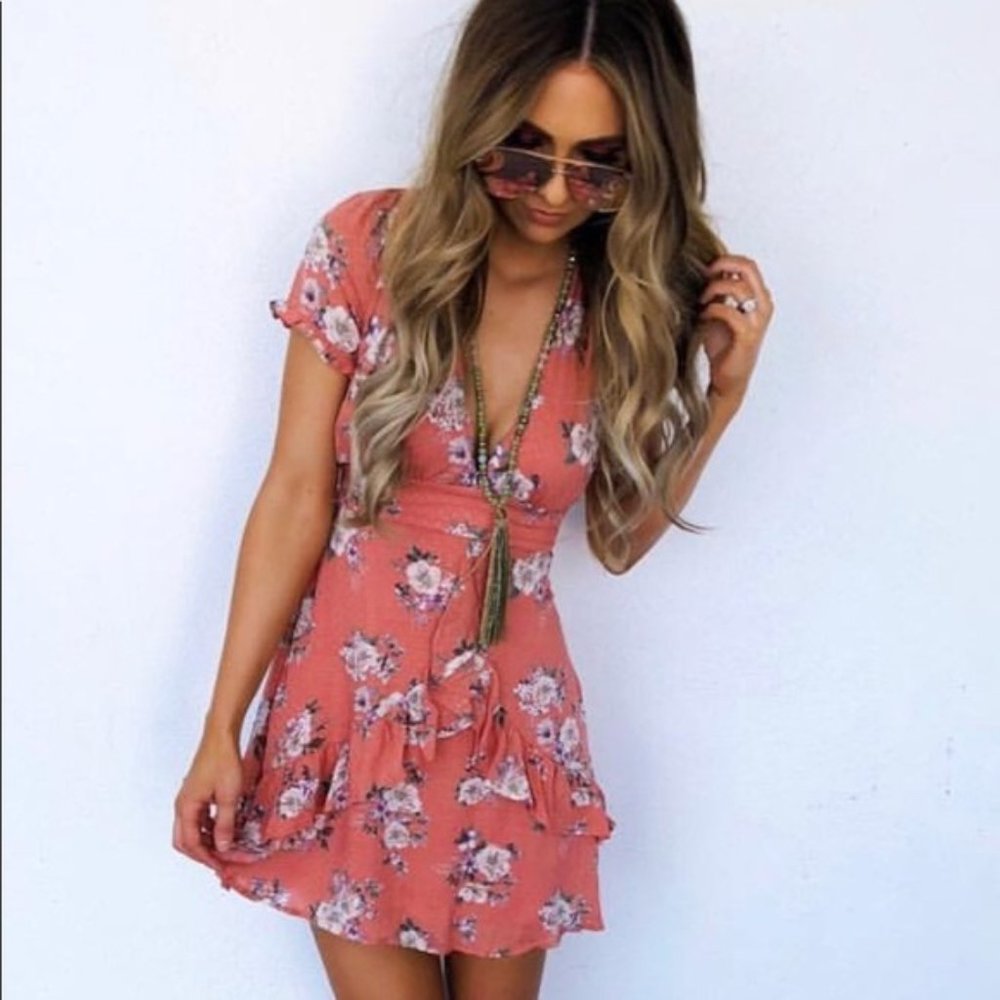 Sadie & Sage Floral Dress - Size Medium - Brand New, Never Worn, Without Tags